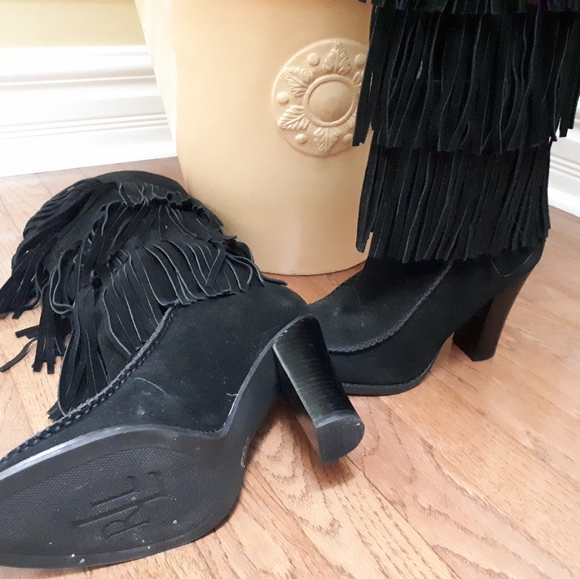 Ralph Lauren fringe suede boots - Picture 2 of 3